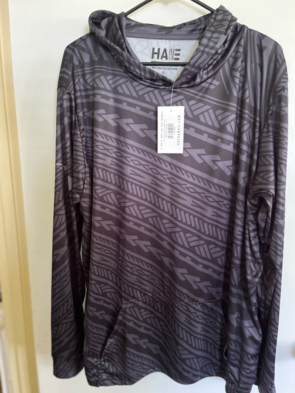 HALE Hooded Long Sleeve Pullover - Charcoal Gray Pattern